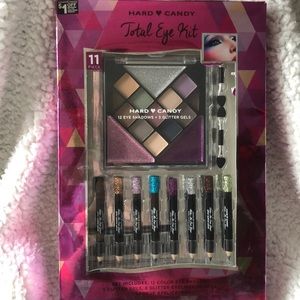 Hard Candy Total Eye Kit